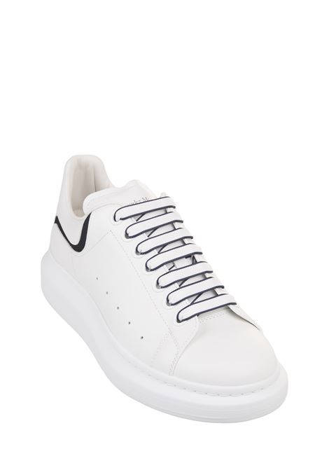 White Oversized Sneakers With Navy Blue Insert On Heel ALEXANDER MCQUEEN | 794506-WIEEW9095