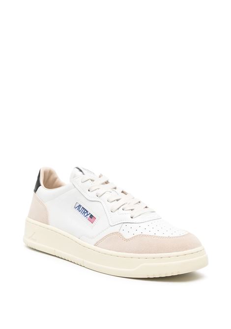 Medalist Low Sneakers In White and Black Suede and Leather AUTRY | AULMLS21