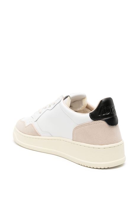 Medalist Low Sneakers In White and Black Suede and Leather AUTRY | AULMLS21