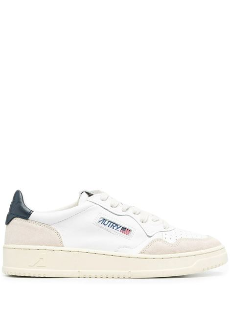 Medalist Low Sneakers In White and Navy Blue Suede and Leather AUTRY | AULMLS28