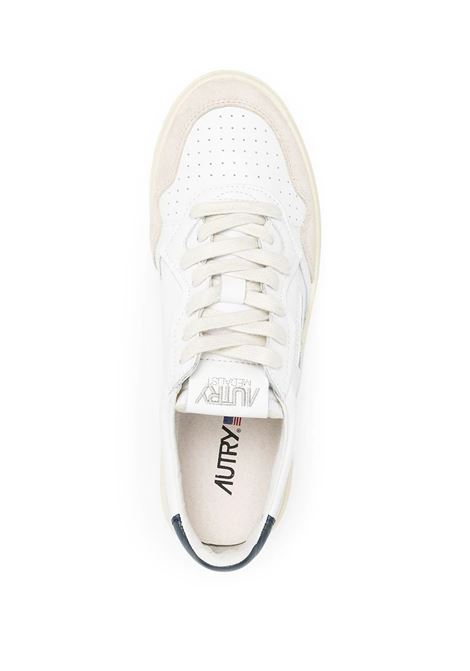 Medalist Low Sneakers In White and Navy Blue Suede and Leather AUTRY | AULMLS28