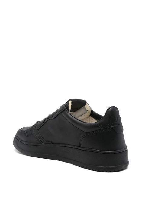 Medalist Low Sneakers In Black Leather AUTRY | AULMSG16