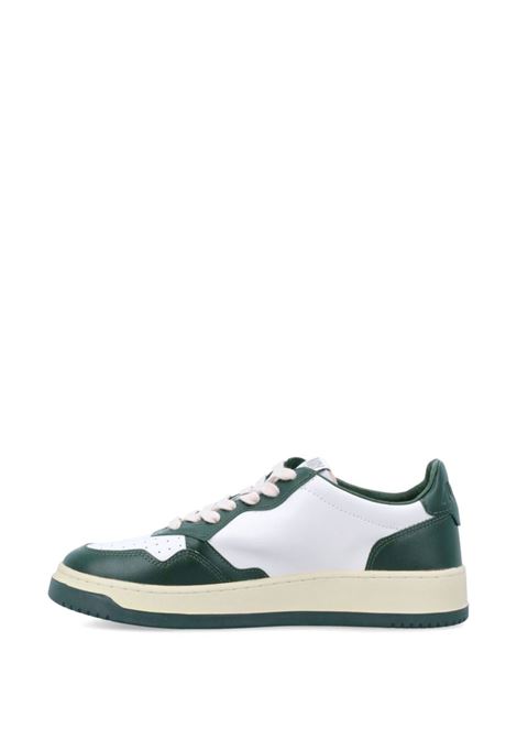 Sneakers Medalist Low In Pelle Bicolor Bianca e Verde AUTRY | AULMWB49