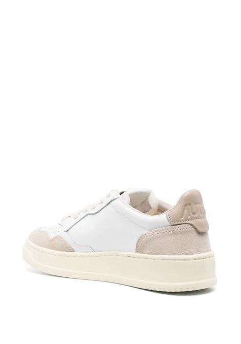 Sneakers Medalist Low In Suede e Pelle Bianca e Beige AUTRY | AULWLS58