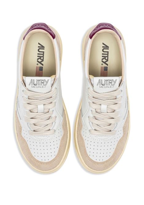 White Medalist Super Vintage Sneakers With Purple and Cognac Suede Inserts AUTRY | AULWLS73