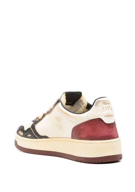 Super Vintage Medalist Low Sneakers In Red, Black and White Leather AUTRY | AVLMLB01