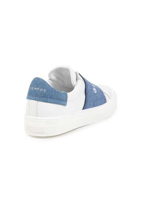 Sneakers Urban Street In Bianco e Denim Blu GIVENCHY KIDS | H3037210P