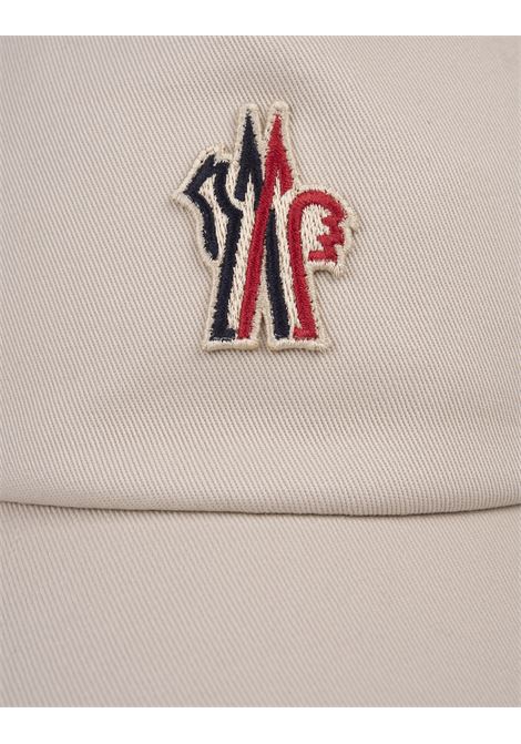 Cappello Da Baseball In Gabardine Beige Chiaro Con Patch Logo MONCLER GRENOBLE | 3B000-03 0486320D