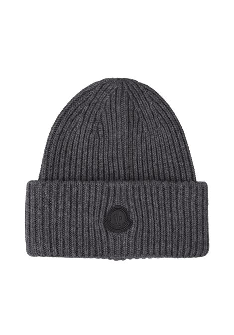 Grey Ribbed Cashmere Beanie With Logo MONCLER | 3B000-26 M1223922