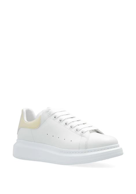 White Oversized Sneakers With Yellow Shiny Spoiler ALEXANDER MCQUEEN | 718233-WIEEL8762