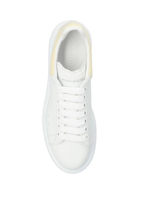 White Oversized Sneakers With Yellow Shiny Spoiler ALEXANDER MCQUEEN | 718233-WIEEL8762