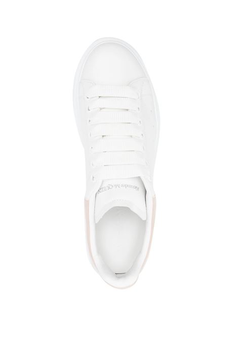 White Oversized Sneakers With Turtle Powder Beige Shiny Spoiler ALEXANDER MCQUEEN | 718233-WIEEL9863