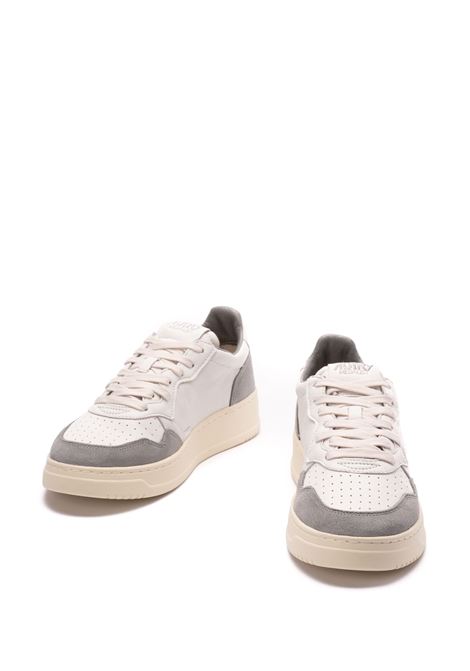 Sneakers Medalist Low In Suede Grigio e Pelle Bianca AUTRY | AULMGS37