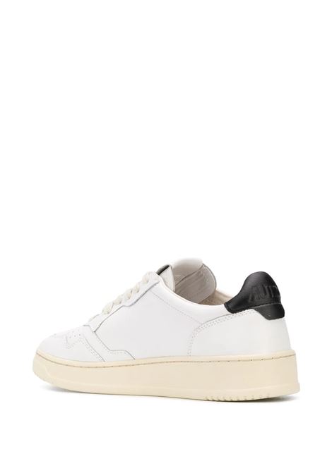 Sneakers Medalist Low In Pelle Bianca e Nera AUTRY | AULMLL22