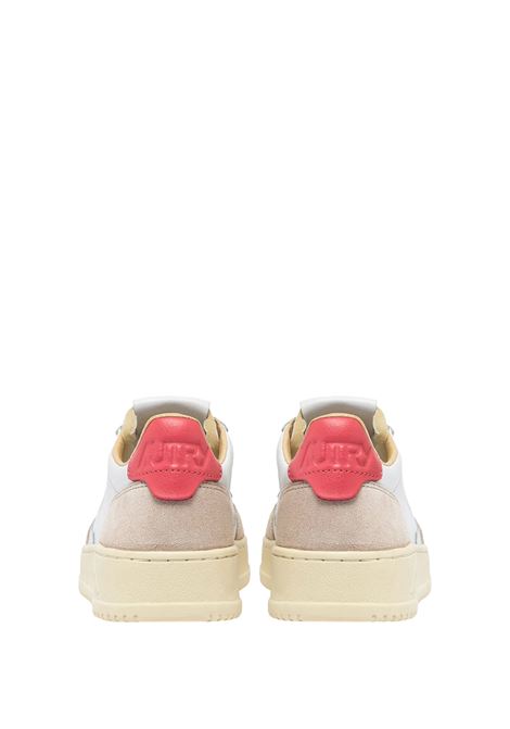 Sneakers Medalist Low In Suede e Pelle Bianca e Tearose AUTRY | AULWLS78