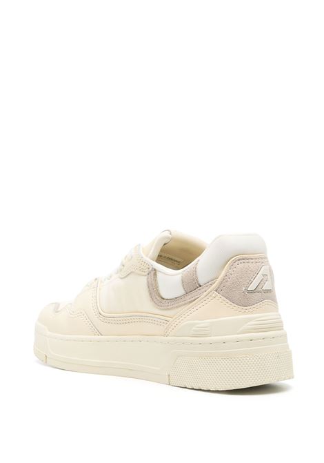 Sneakers CLC Low In Pelle Color Winter White AUTRY | ROLWNP01