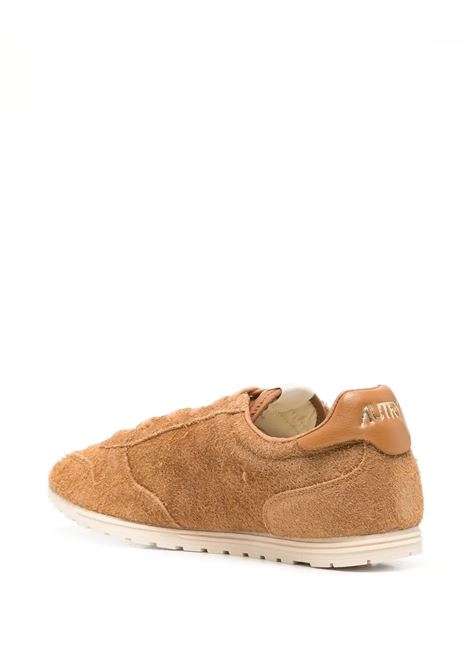 Sneakers Windspin In Suede Terra AUTRY | WSLMPB04