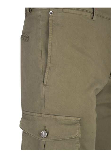 Military Green Cargo Bermuda Shorts KITON | UFPPBK0601F08/000